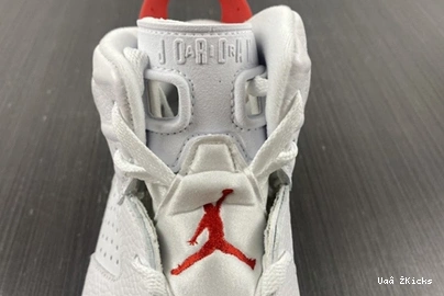 618 6 Air CT8529- Oreo” Bright 7581 “Red Jordan 0819